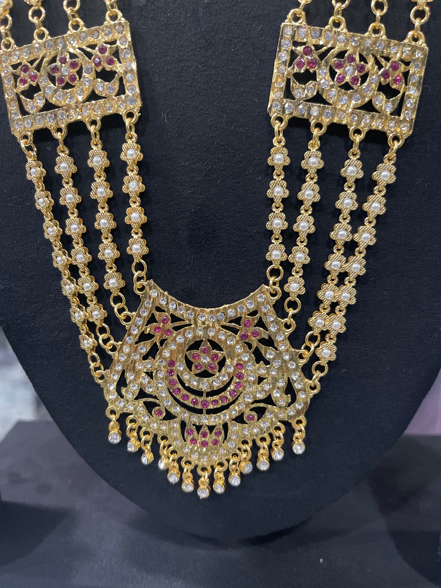 Phool Haar,Gold color