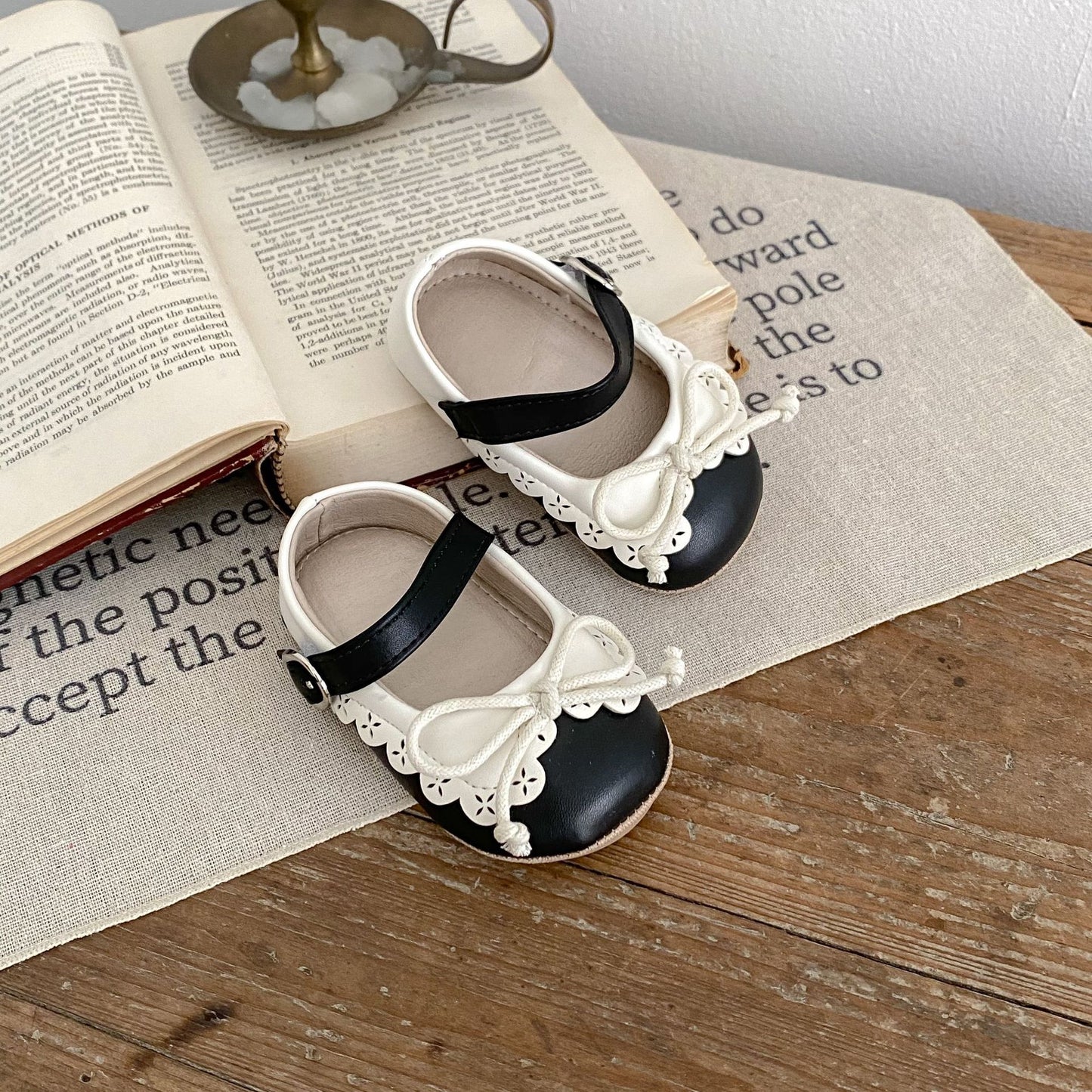 Sweet Cute Baby Girl Shoes Retro Style Bow