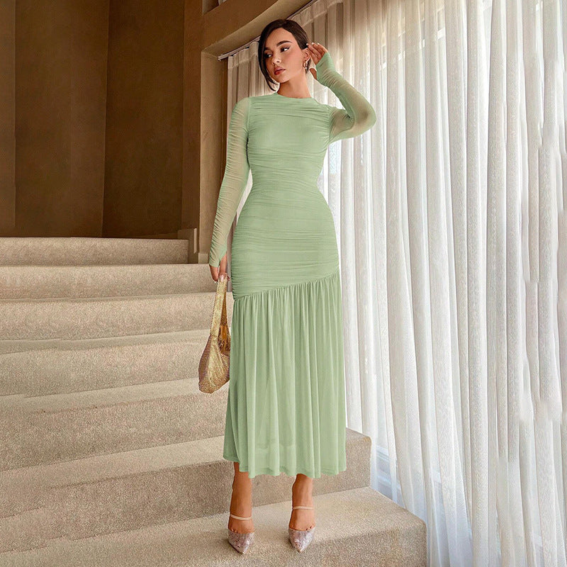 Elegant Lace Ruffle Crew-Neck Solid Color Dress