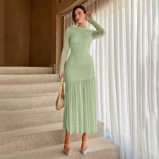 Elegant Lace Ruffle Crew-Neck Solid Color Dress