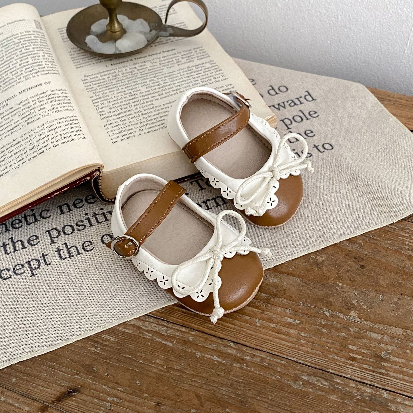 Sweet Cute Baby Girl Shoes Retro Style Bow